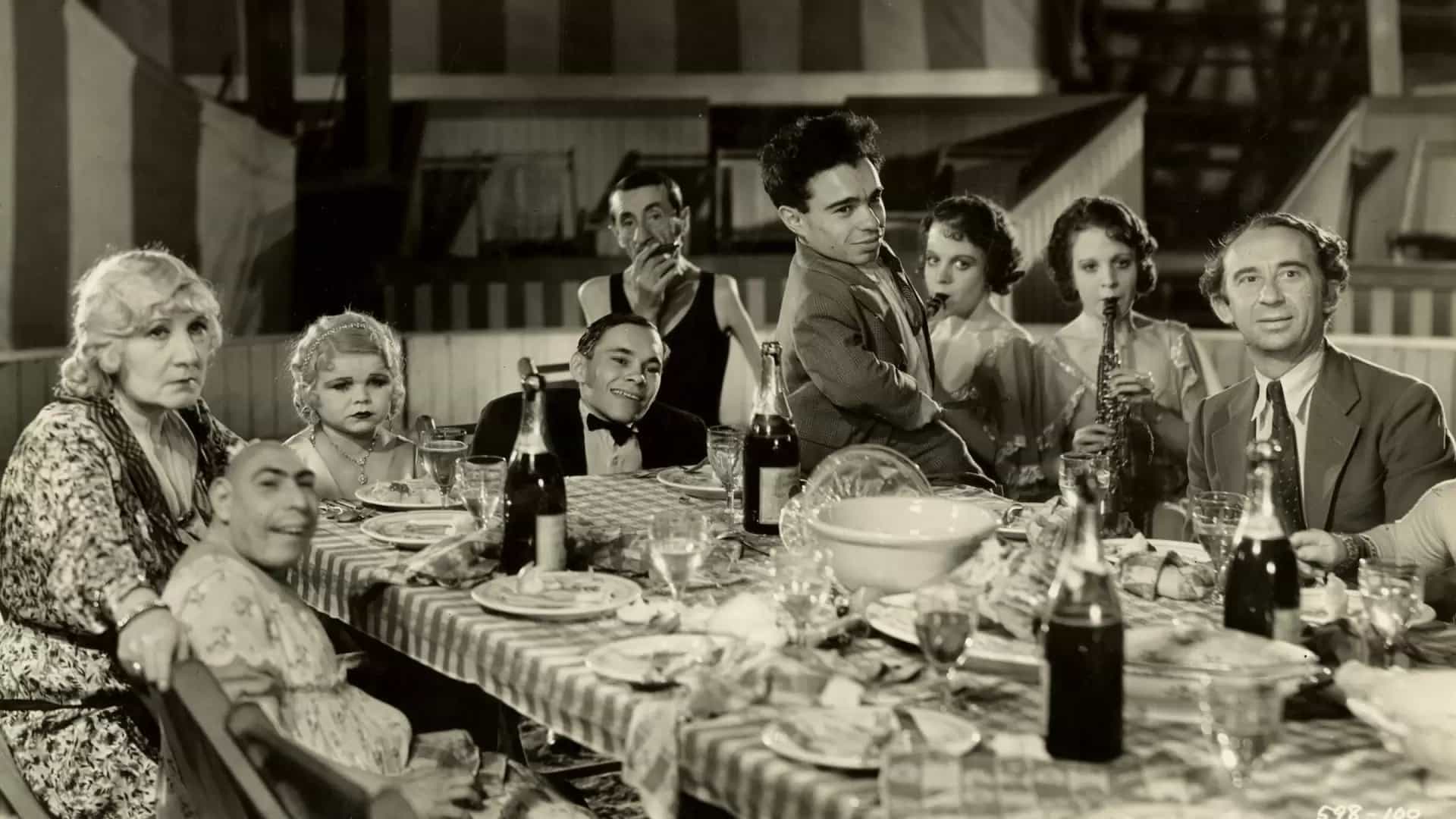دانلود فیلم Freaks 1932