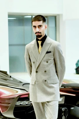 Viveik Kalra