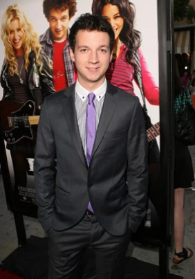 Gaelan Connell