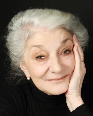 Jane Lapotaire