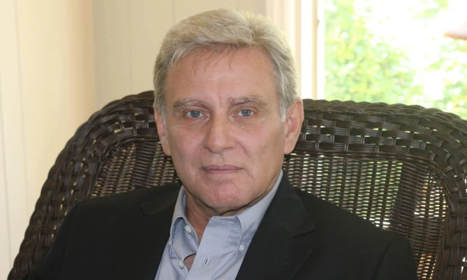 Kent Booker