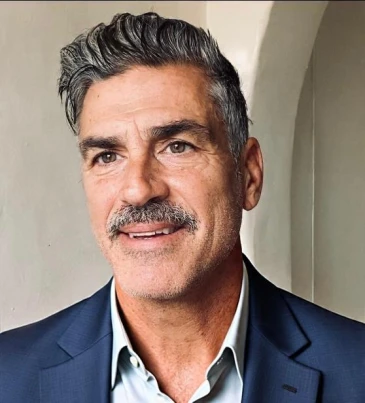 Eric Etebari