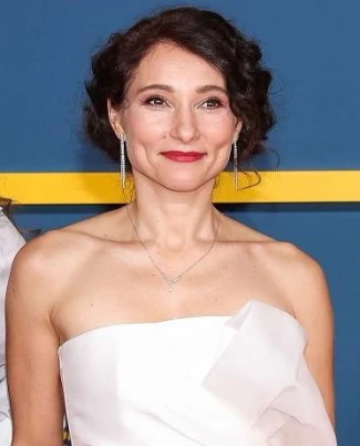 Janina Elkin