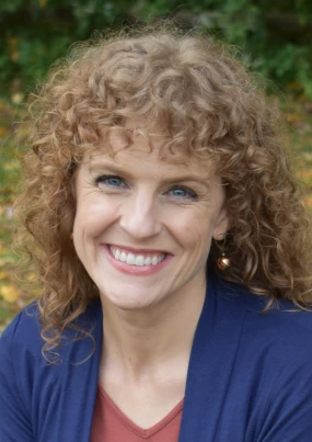Lauren E. Roman