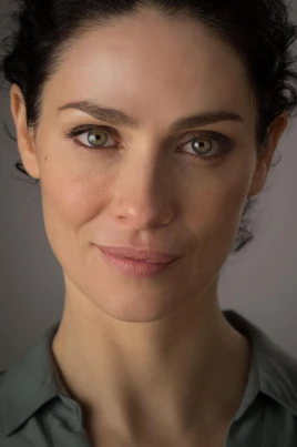 Joanne Kelly