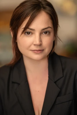 Nicolette Pullen
