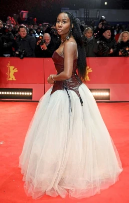 Sasha Compère