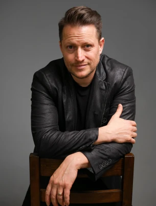 Robert Salvador