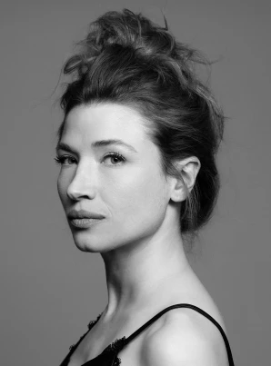 Amanda Jaros