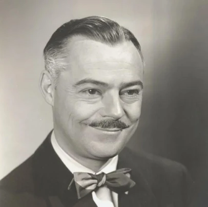 Luis Van Rooten