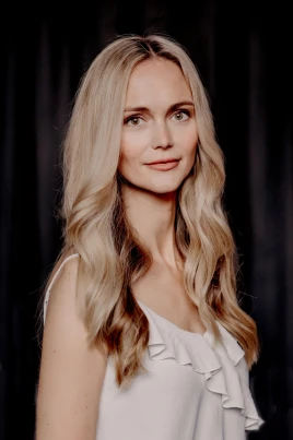 Jayne Wisener