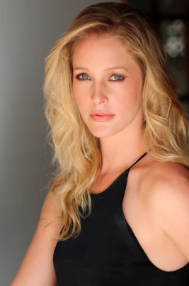 Emily Fonda