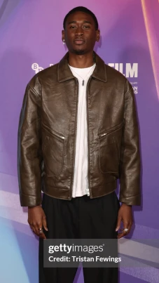 Tienne Simon
