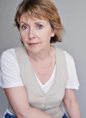 Karen Ascoe