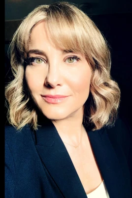 Lauren K. Robek