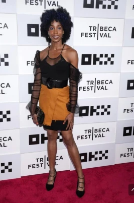 Erica J Green