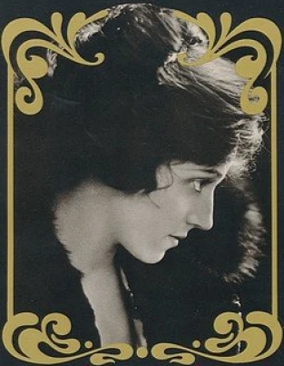 Miriam Cooper