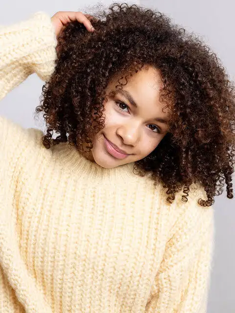 Ava-Elizabeth Awe